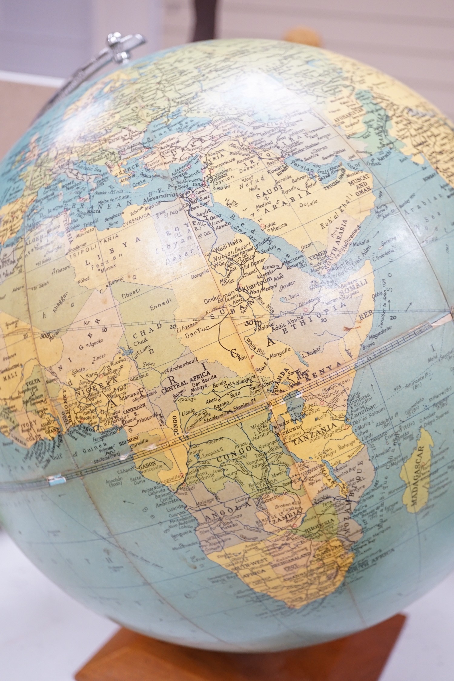 A Philip’s Challenge Globe on stand, scale 1:37,500,000, diameter 13.5 inches